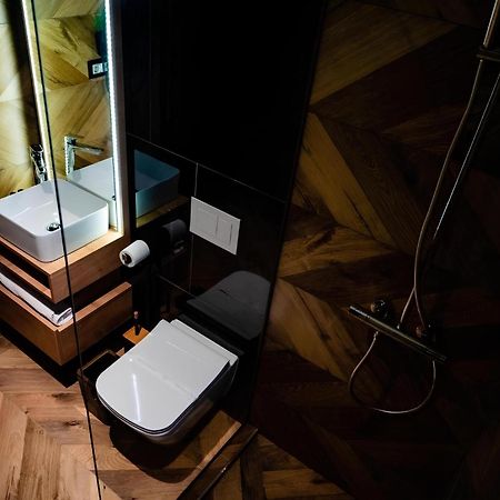 Hotel Goya Boutique Тыргу-Жиу Экстерьер фото