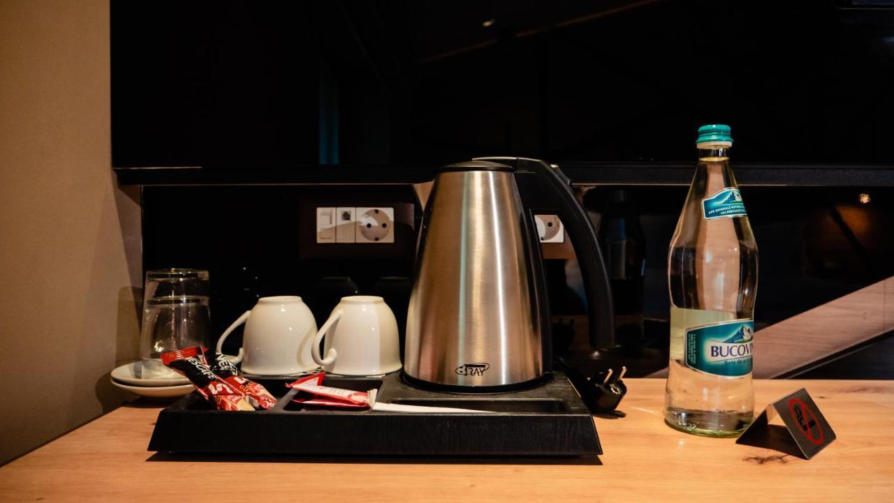 Hotel Goya Boutique Тыргу-Жиу Экстерьер фото