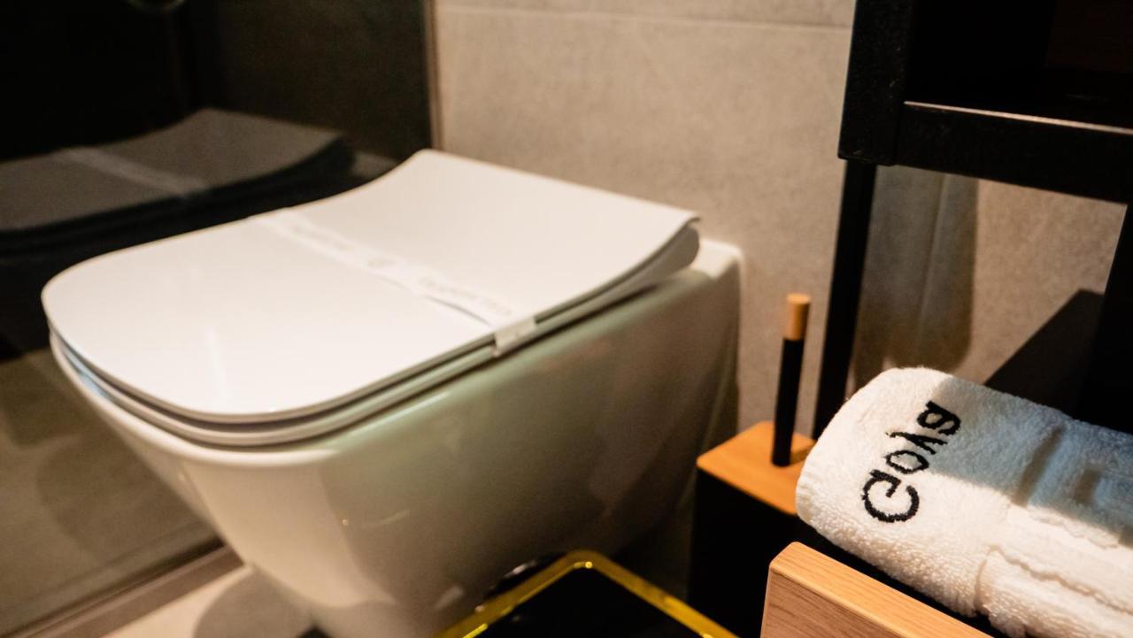 Hotel Goya Boutique Тыргу-Жиу Экстерьер фото